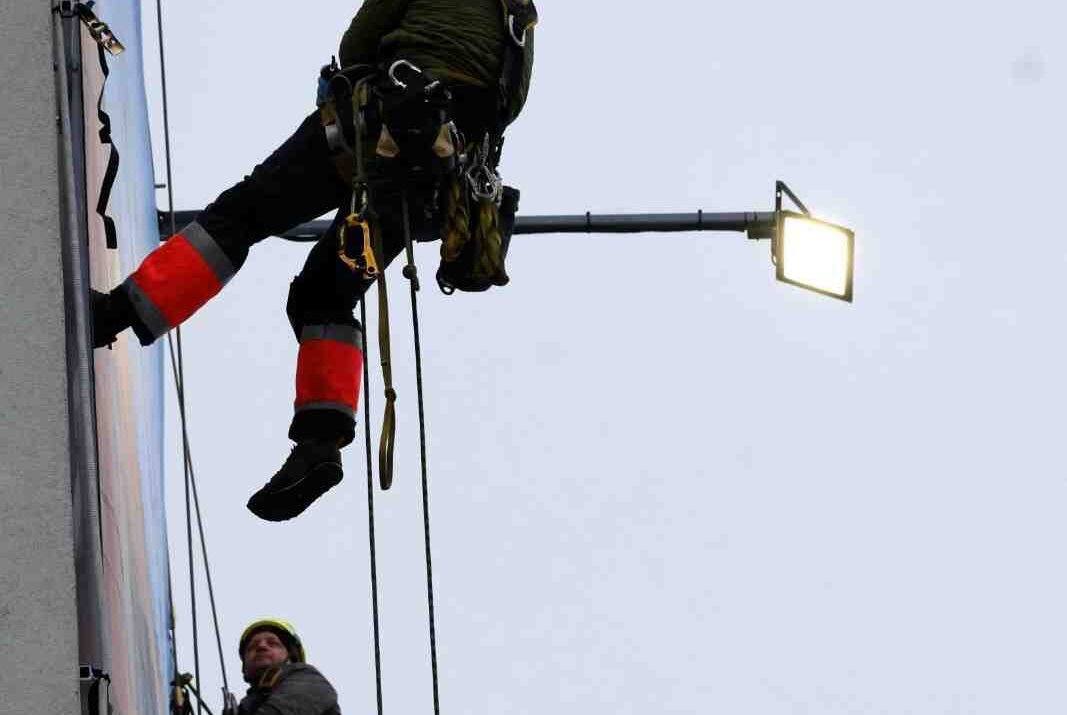 29 CFR 1910 Fall Protection Training Requirement (Explained)