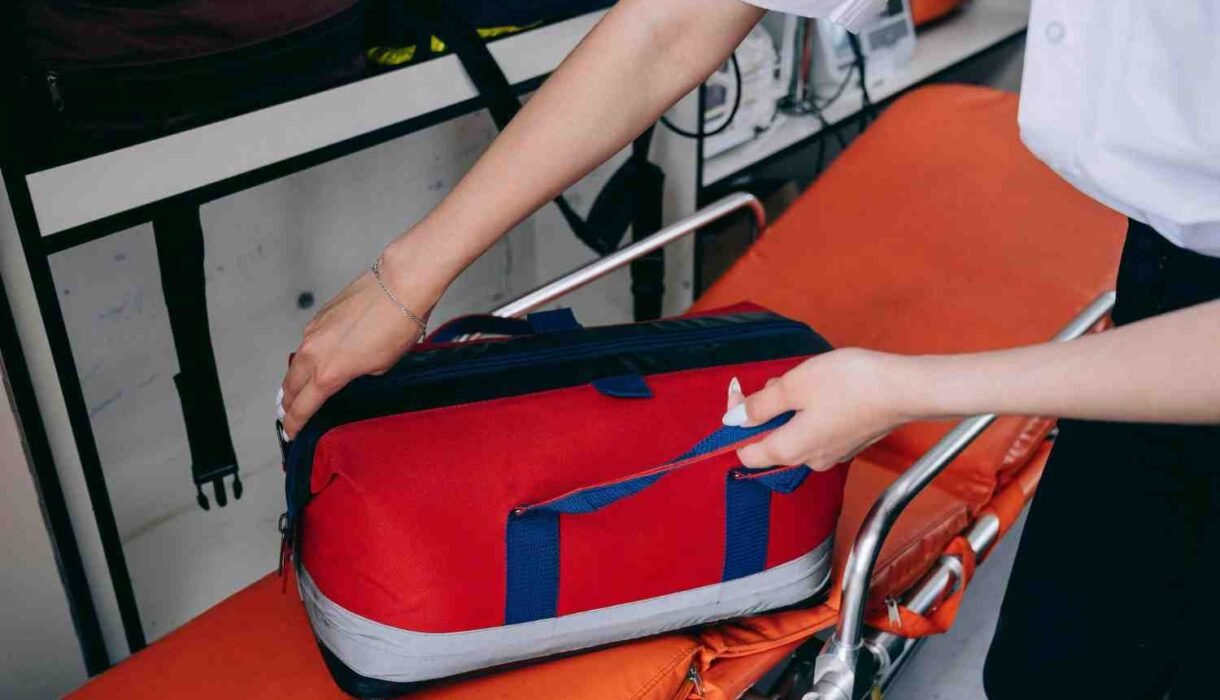 Does Fall Protection Training Include First Aid or Rescue