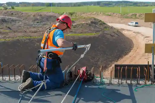 Fall Protection Training vs. Working at Heights: The Difference?