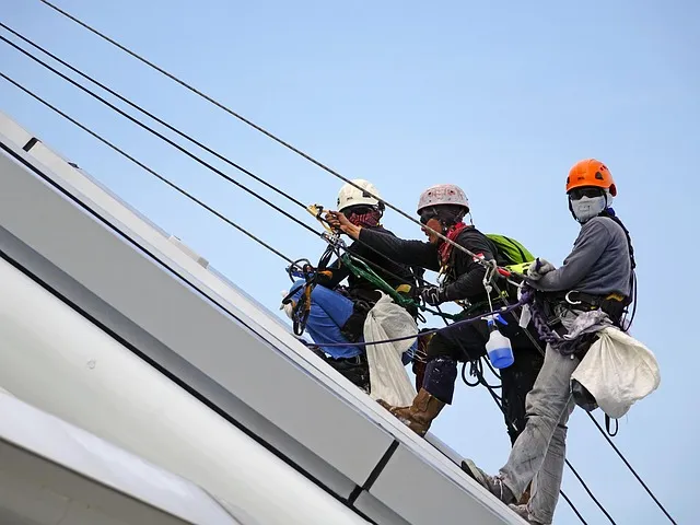 Is Fall Protection Training Required for All Jobs?