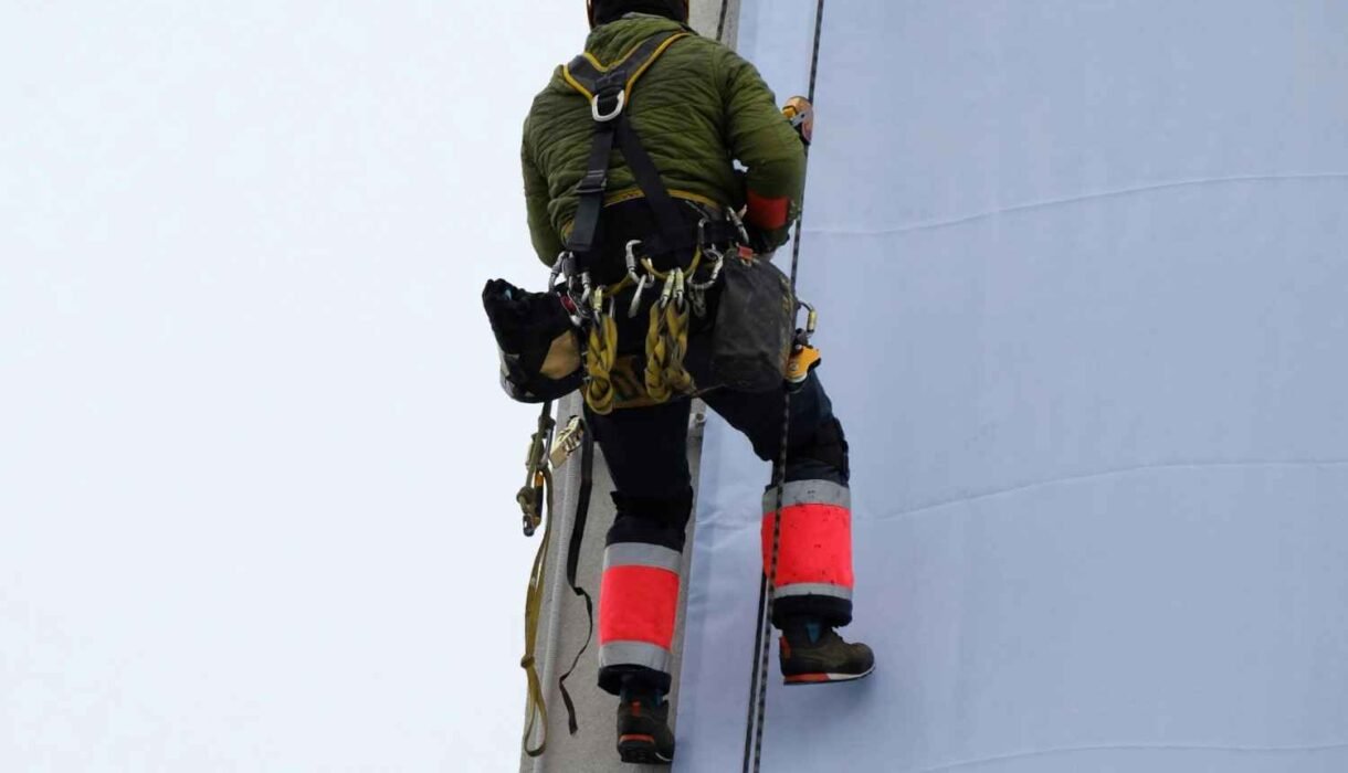Who Can Inspect and Certify Fall Protection Equipment